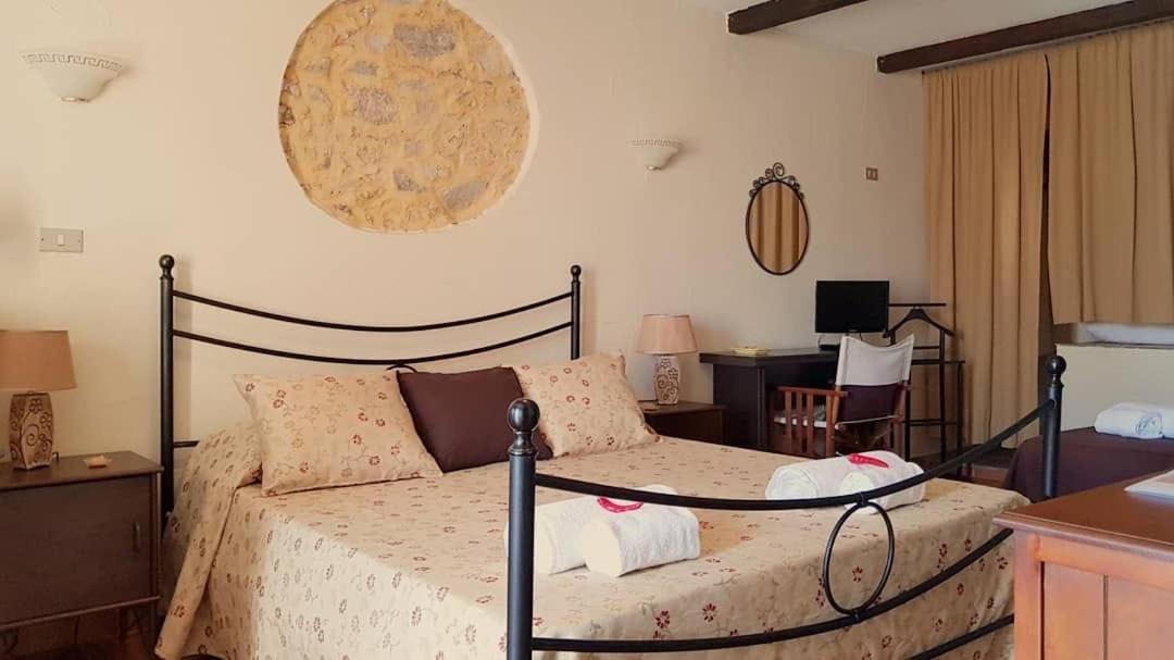Perla Del Borgo Appartamenti Santa Caterina dello Ionio Kültér fotó
